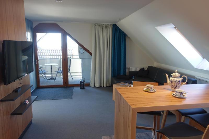 Hotel Gasthaus Krone Immenstaad am Bodensee Esterno foto
