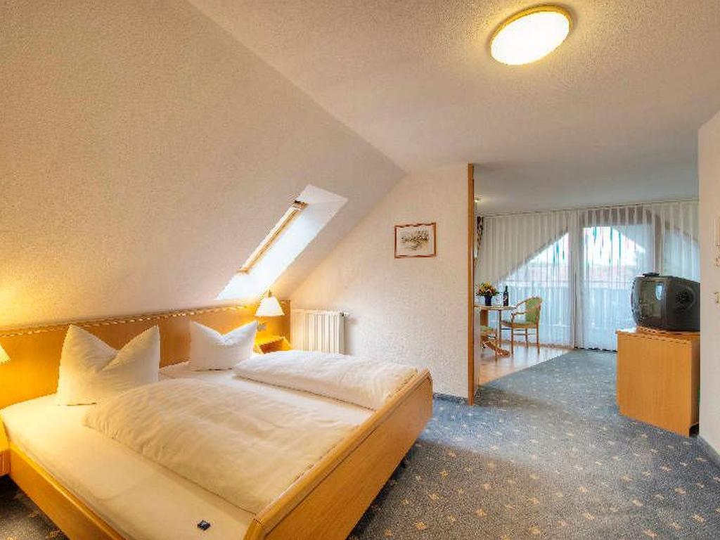 Hotel Gasthaus Krone Immenstaad am Bodensee Esterno foto