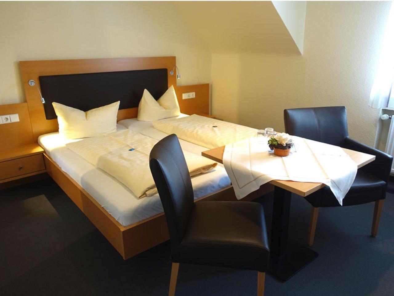 Hotel Gasthaus Krone Immenstaad am Bodensee Esterno foto